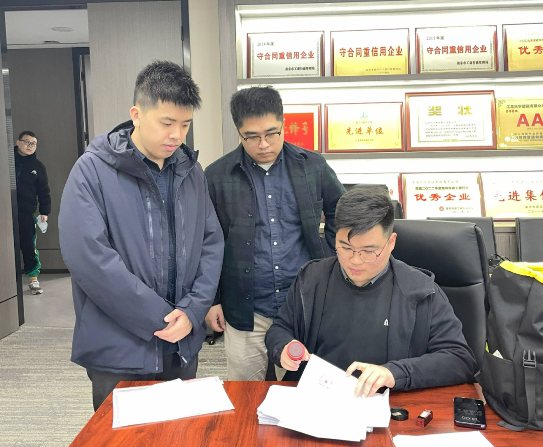 ý�屨�� | ��ǧ����ҵ������OG������ȫ���ػ���С΢��ҵ��չ���ϲ�¥